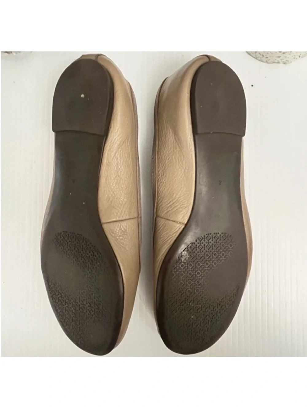 Tory Burch Taupe Leather Reva Slip On Ballet Flats Size 8
